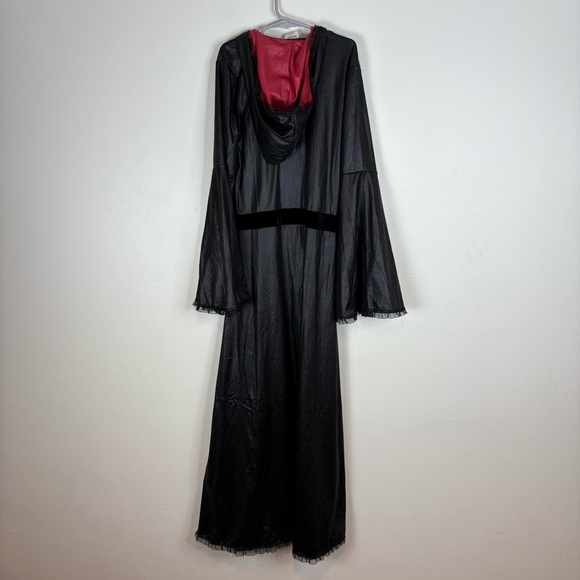 Spirit of Halloween Bat Dracula Cloak Dress Costume Size Kids Large 10 Black - Picture 6 of 10